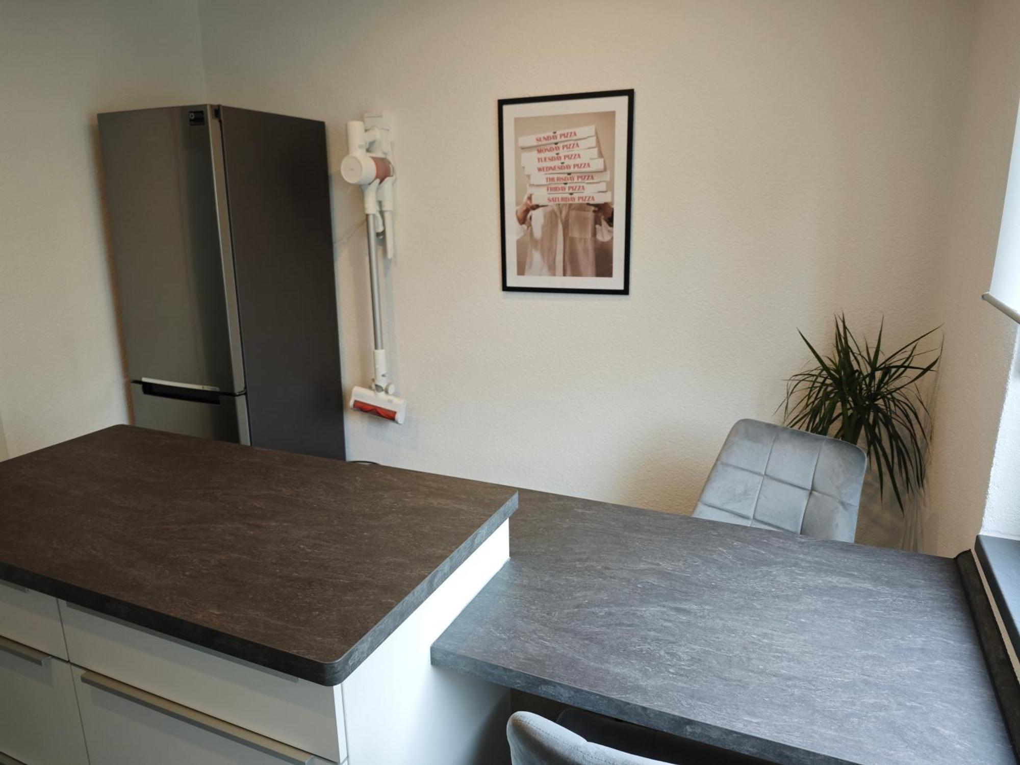 הוף Fh-Naehe: Modernes Apt Mit Balkon מראה חיצוני תמונה